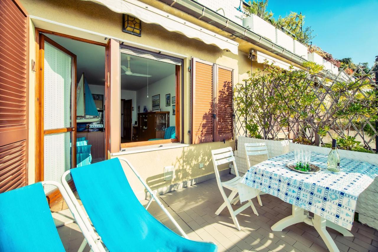 Una Terrazza Sul Golfo Di Ospedaletti By Wonderful Italy Εξωτερικό φωτογραφία