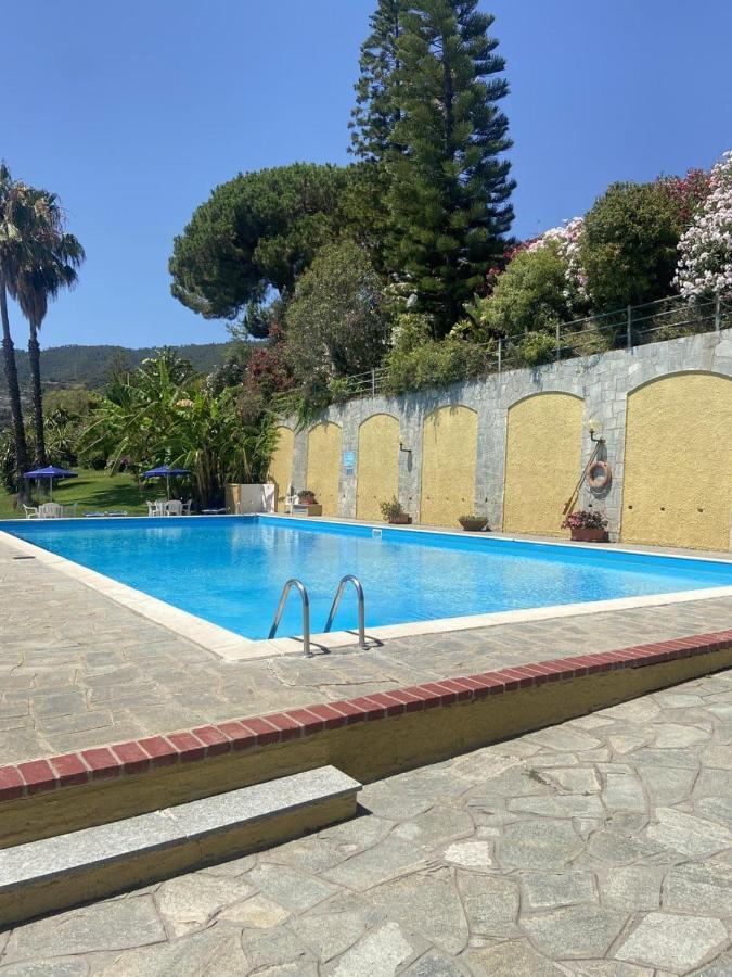 Una Terrazza Sul Golfo Di Ospedaletti By Wonderful Italy Εξωτερικό φωτογραφία